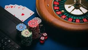 Koleksi permainan slot Mahjong Ways, Gates of Olympus, Sweet Bonanza, dan Fortune Tiger di at777
